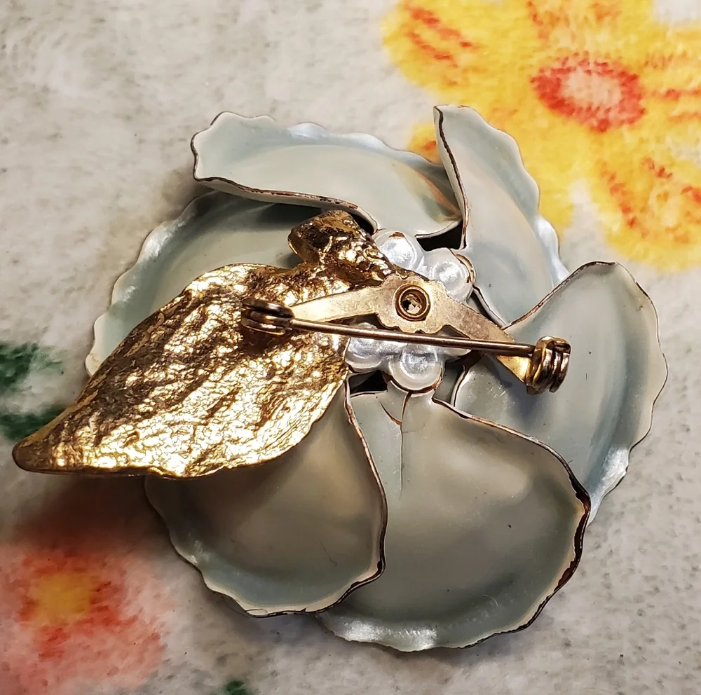 Vintage Blue Floral Brooch - Picture 3 of 5